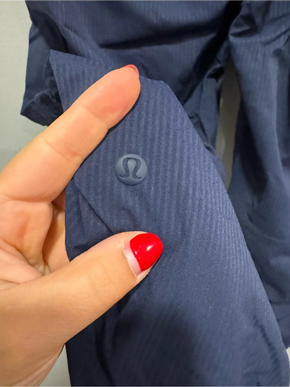 Lululemon Beyond the Studio Jogger in True Navy Size 10